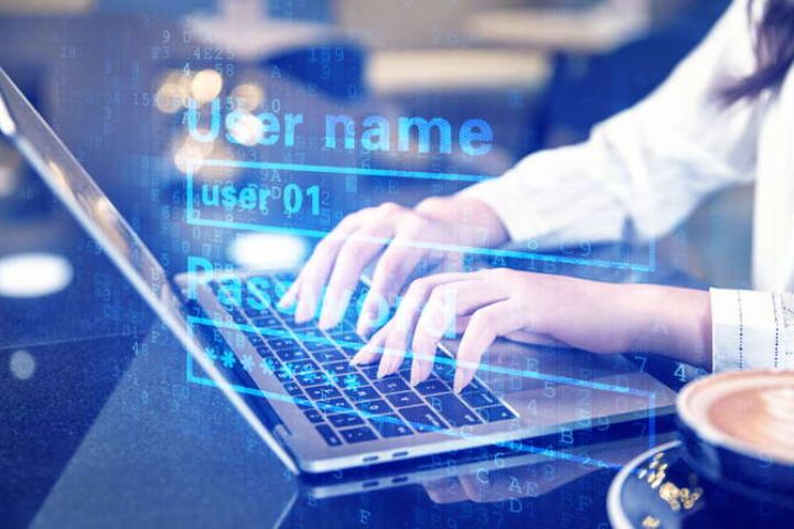 tcl老款翻盖手机(03年流行的tcl翻盖手机)