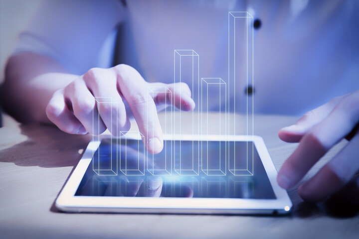 美的空调出现e3是什么问题(美的空调显示E3是什么原因)